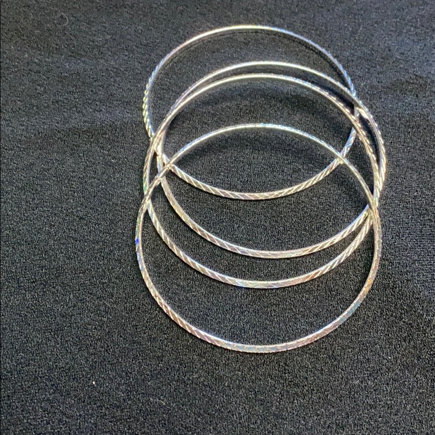 Silver Bangle Brackets